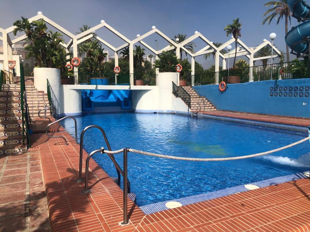 בנאלמדנה Estudio Benalbeach Primera Linea De Playa מראה חיצוני תמונה