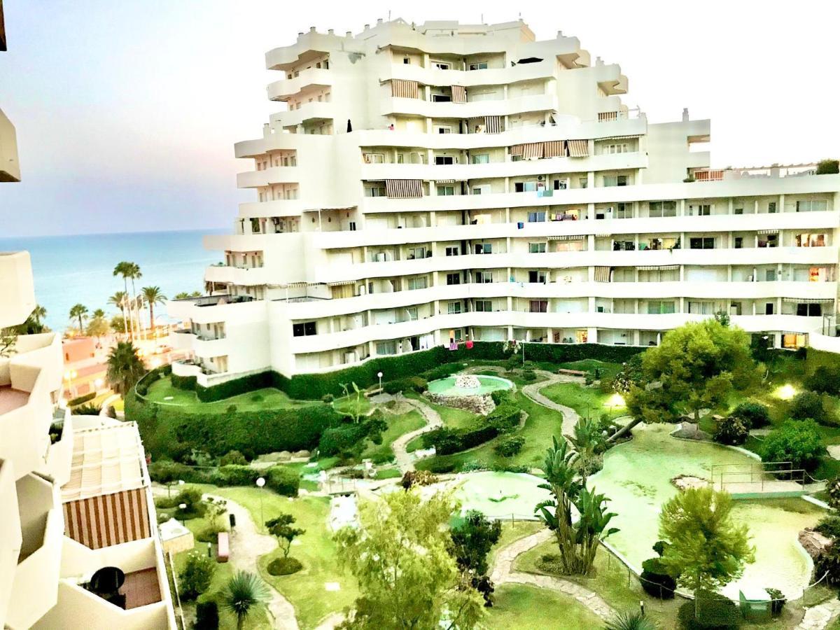 בנאלמדנה Estudio Benalbeach Primera Linea De Playa מראה חיצוני תמונה