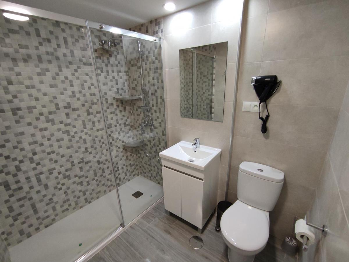 בנאלמדנה Estudio Benalbeach Primera Linea De Playa מראה חיצוני תמונה